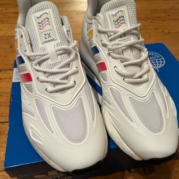 Adidas ZX 2K Boost new with or box. Never worn. M9.5 - Picture 2 of 5